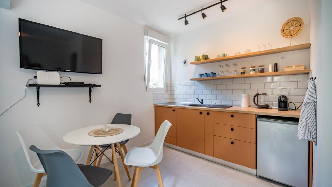 Cozy Apartment, 10 Minutes Walking Distance From The Old Town Kotor Dış mekan fotoğraf